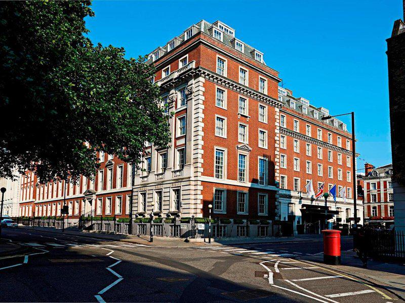 1F9E06756325BD34130045B84F2B7B83