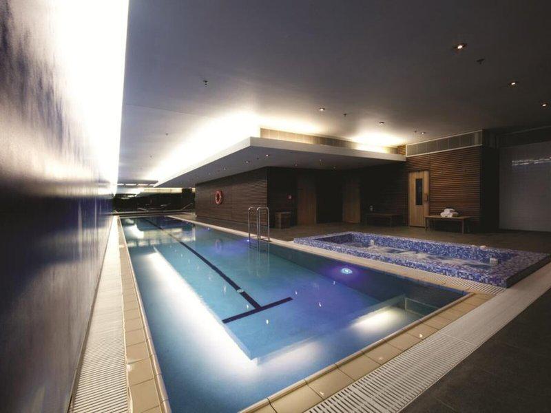 21F44136E5D568131A70ED96743734AB