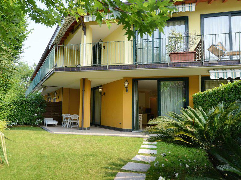 B1B239B34D070028B58432ECD197BAEB