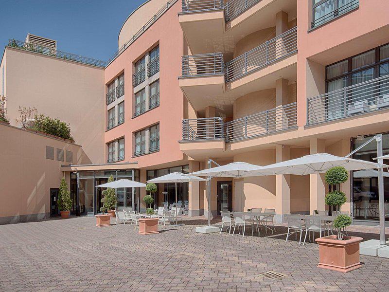 0CE9A10FAA4141EE4FB04E94CCE61D0F