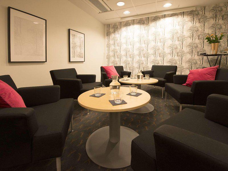 2A18CD64961FC6E6F3554F4432F9452C