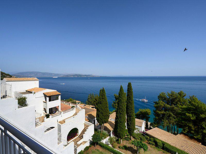 B53239858611ED7D8001062F4A4E519C