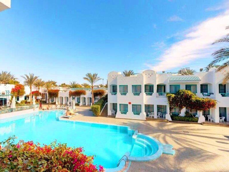 E2A1A706A7DB42F30ACC8E175B45D139