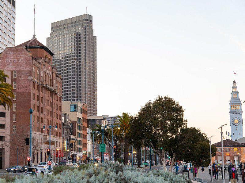 C16F932B117215E14BA0ED41ADF5BC40