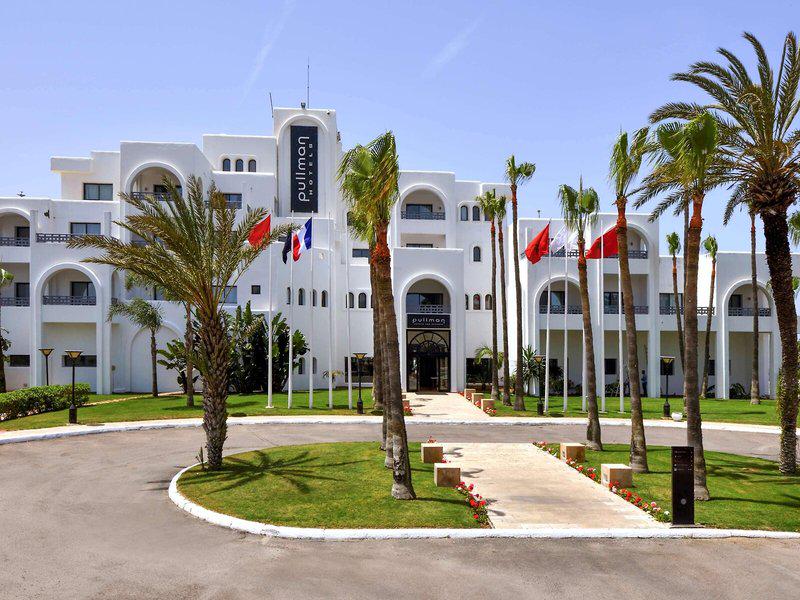 25B2438815EA315577648CAAF4F72A53