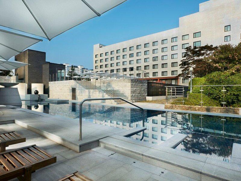 868B1E222889A8E5D4920251A0BE2EF4