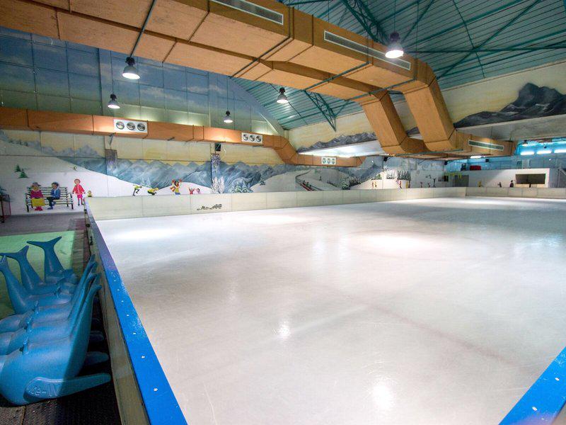 472E1CA7DADA464BF9B58394E6BB87DC