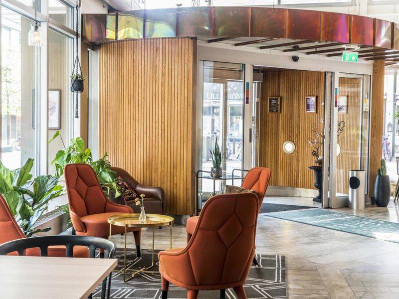 30F348D480843489144E31D1EE70E327