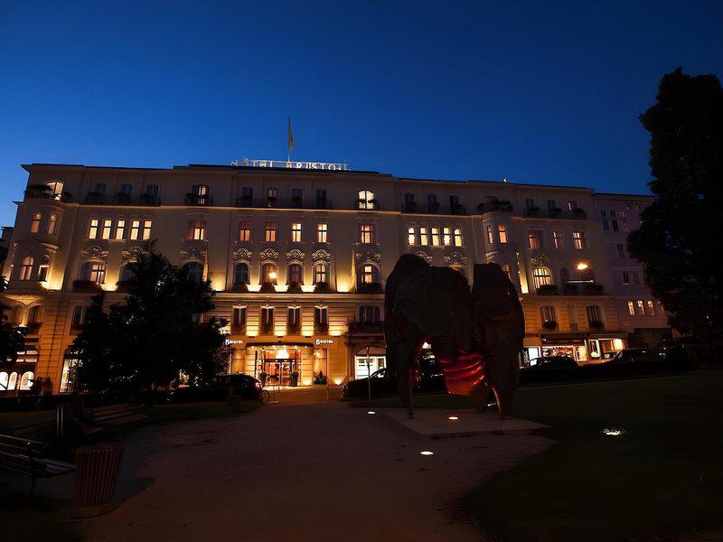 8EC4766F8AFBBDC696FFF6A5EB3BD230