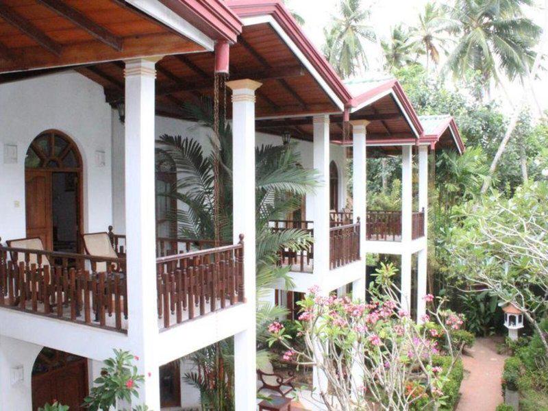 AA858CB81311BD008318D9AF8CD4E7CA