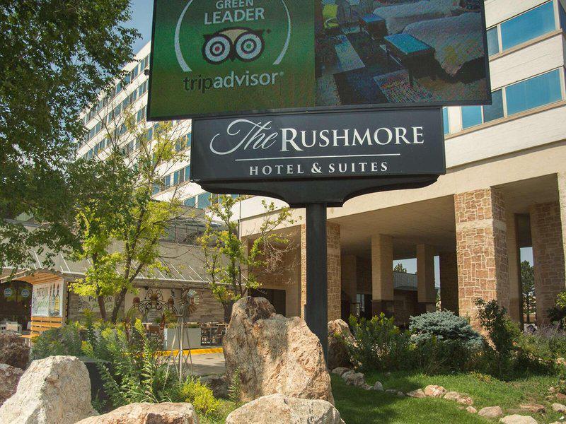 FDD5A71DF36FC98D236C40579B761879