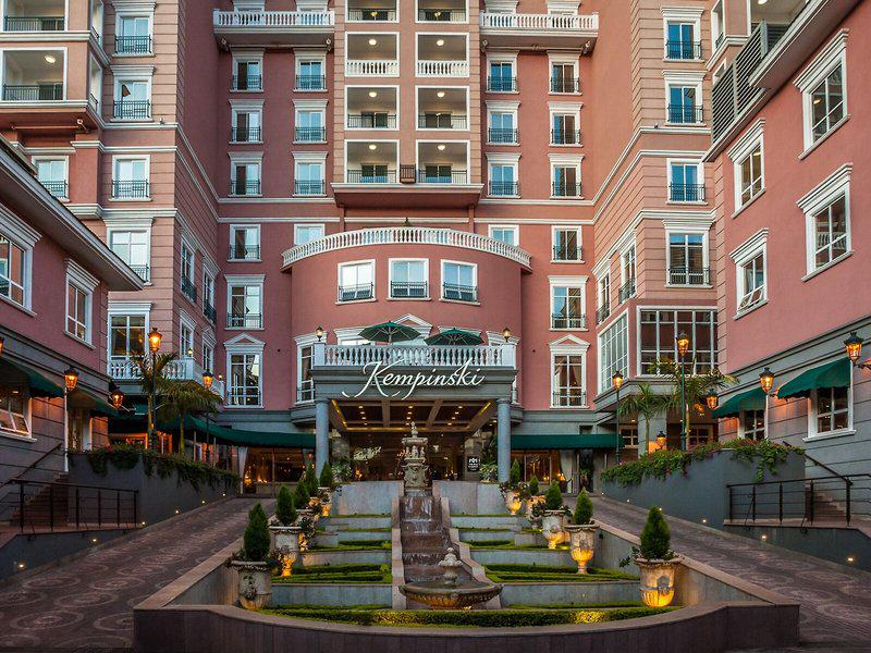 021ACAA8E0C389641179D8B81A46B55F