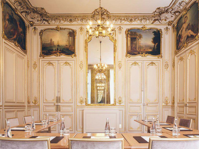 5DD89FD53CB2B288287B96F5AE23F661