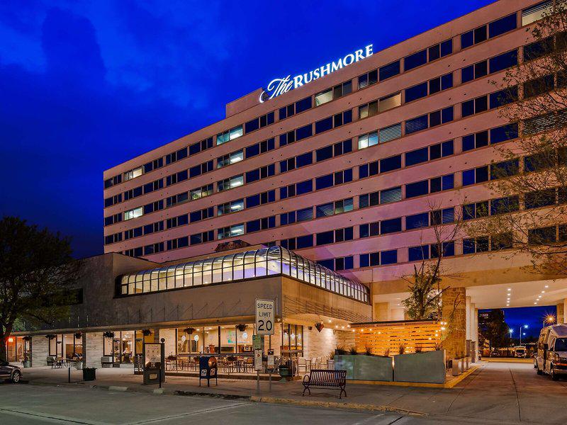 7762E66C74098999B56286AA712398B9