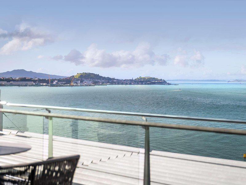 723E7A18E6AF631B38579AFB406F7E3B