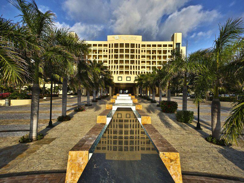 678D8D1B48C3D45224177583B24B19AE