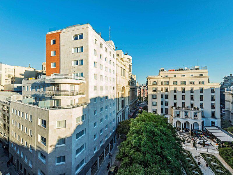 F26CE1E31F9ED49986CF479E917DE7FA