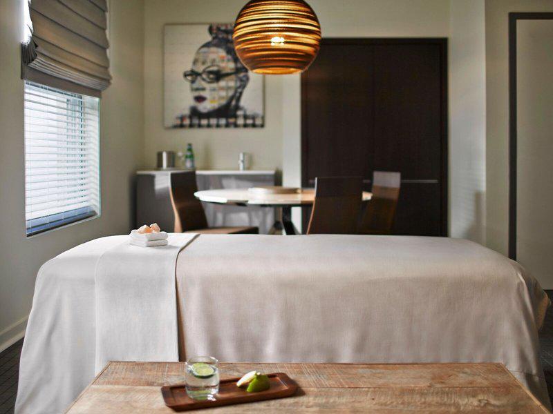 48B5F9F28C40B4A76E8986790BCF7E9E