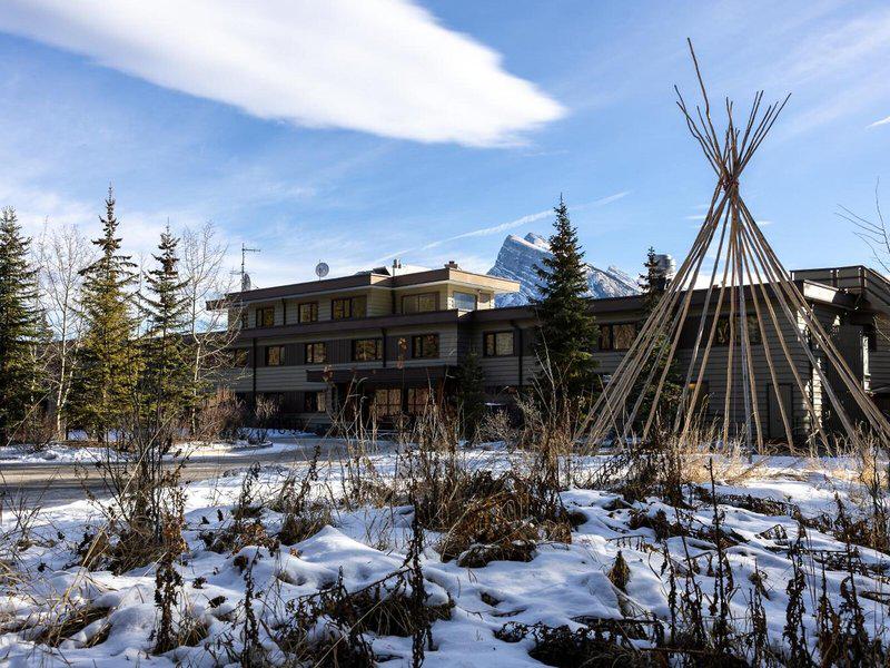 492F860ACED0F76E2297BA5A85AE6D1C