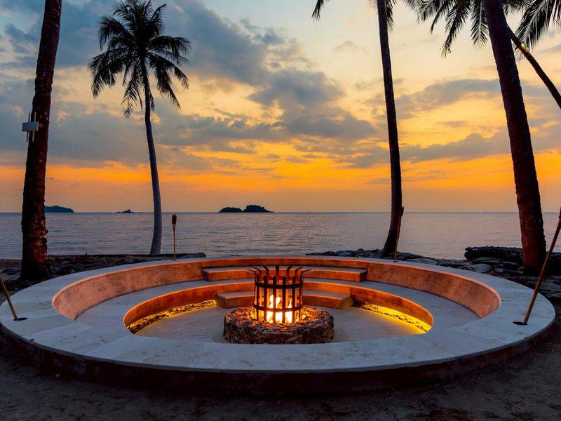 DDE9E7A0AB2AA3DFC64DA0533AB6AFB9