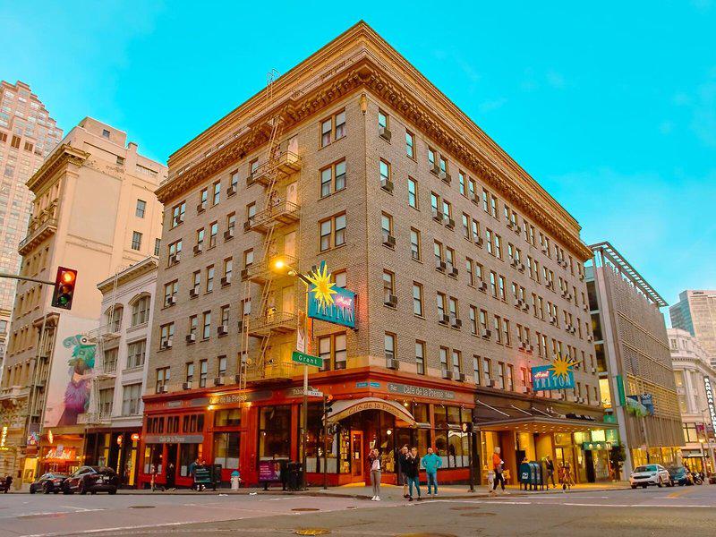 DF0E0DC0AFE3B0C3A21424F3487C32E2