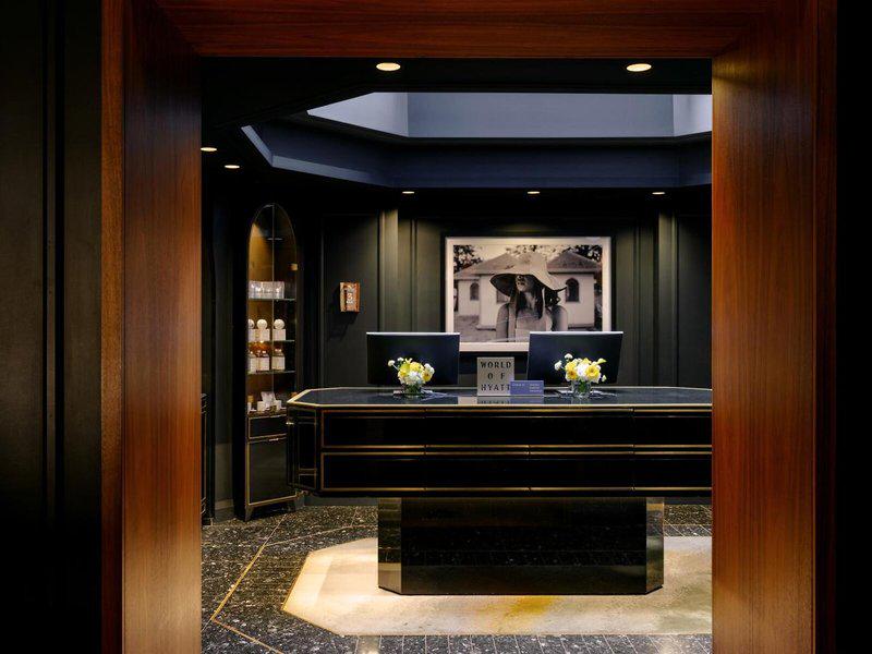 EF98E28D831A9AD72079A16CBA3AAA04