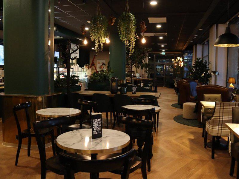 F356567B5D5FE615AEBDA76D205AE82C