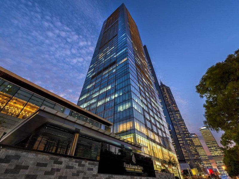 8FA6437CF24C45DFA67AD0E98BD7FBED