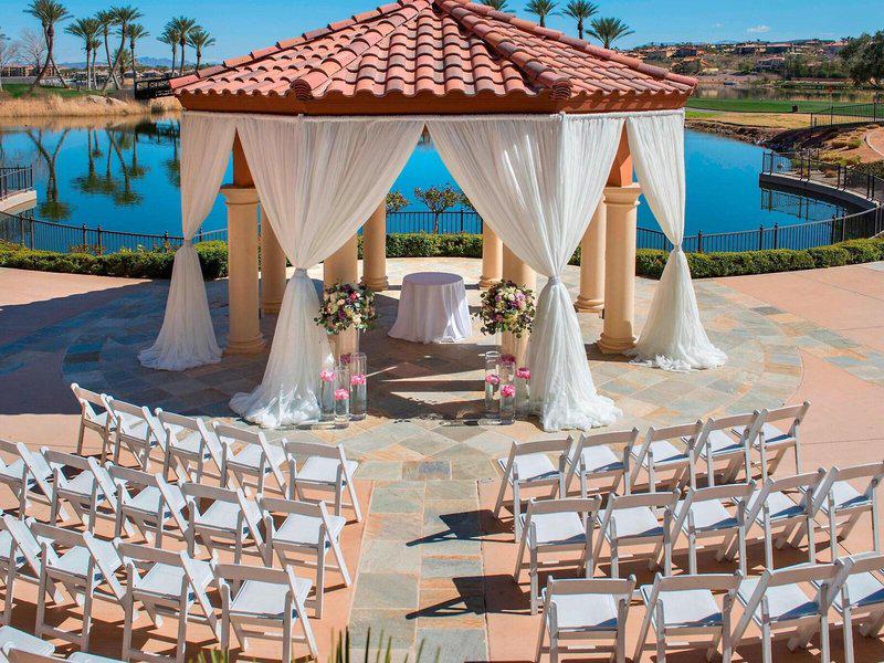 A9462B2662C2BE1B2E17D8D6F858D7ED