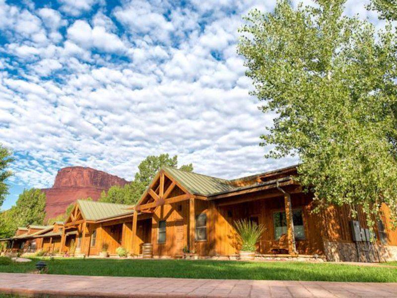 ECE32E3157A095EC48CDAF344C46BE48