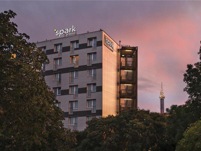 DC2864B29FB872A0C95C2F0E2301909A