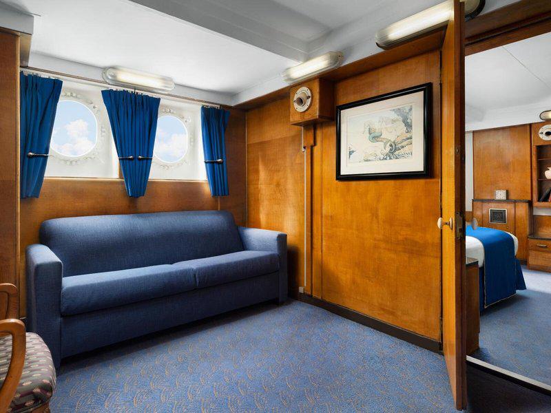 B1352DAFCFDD466AC8761EE26DDF2F8F