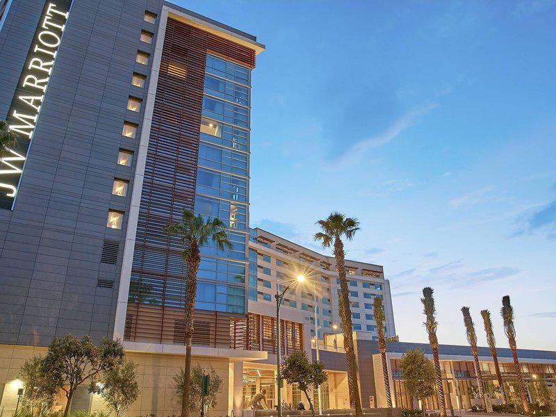 E34221FFEE93A15E1FF0CF8D446D1B35