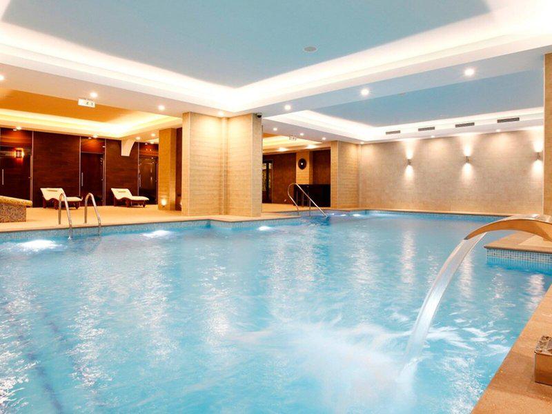 72B1DA6C4F952F797F74BFB9B034066E