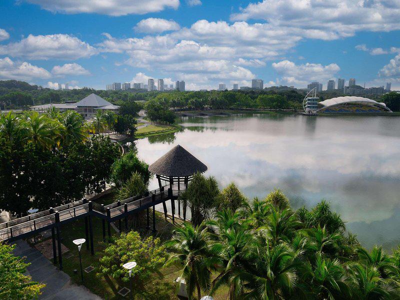 DDB1F817DFBF862054BC2B99D2BA2B7D