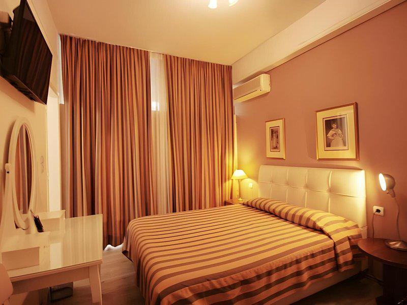 C505379D33A853F51CD996F35ABFF511