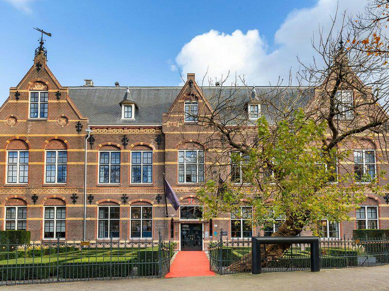 48B443796C154C0088FBA5D2BFB88DD2