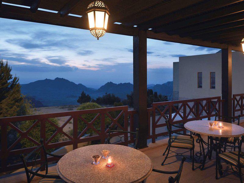 66772EE39E1340D463EBE9A3708532A2