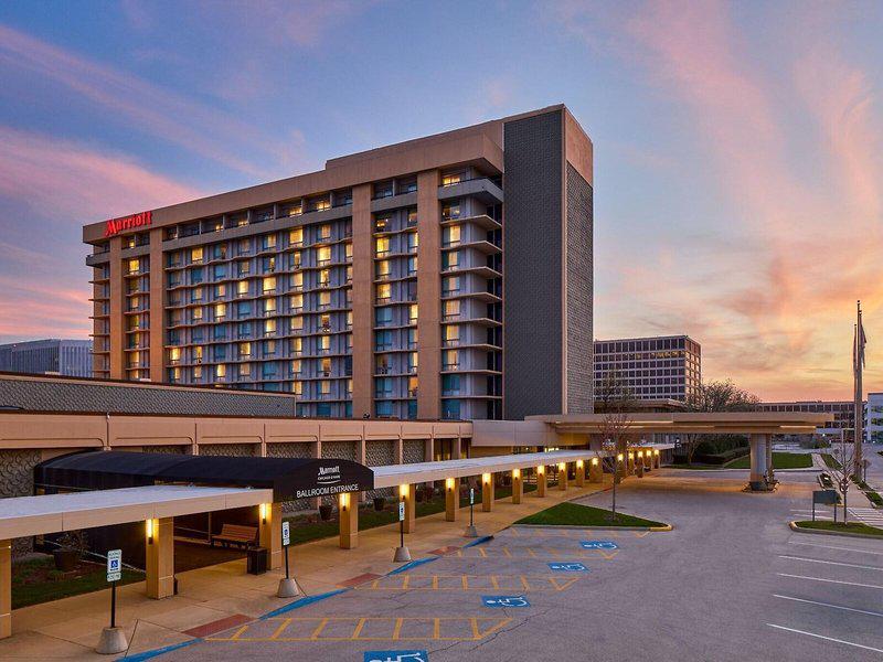 EDC1FEA98B48D518A93026E05398B0A3