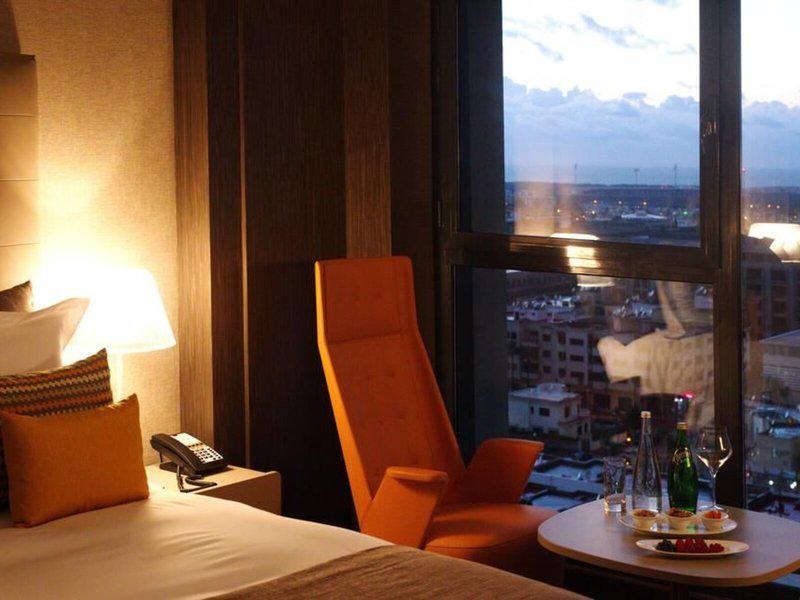 68CFDC46C07FAD1F94AD1AFF48808F84