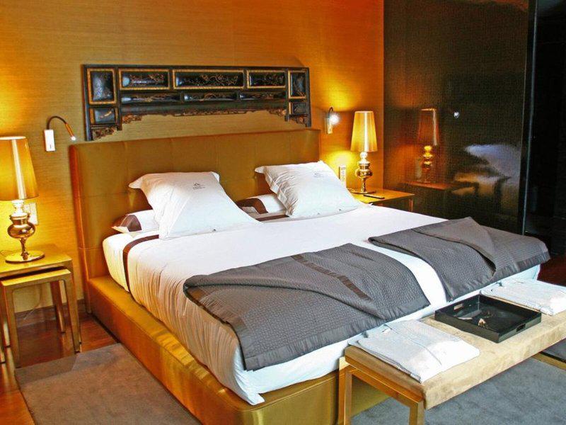 B0B01AD5A3F074AD8E9EC7CB7565BEEC