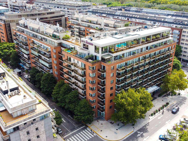 434835FEB1F18F5FBFE0041408BD080F