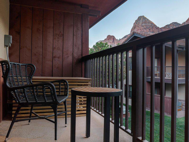 BF4E536D8AEABD45905D59CF1BB21FF2