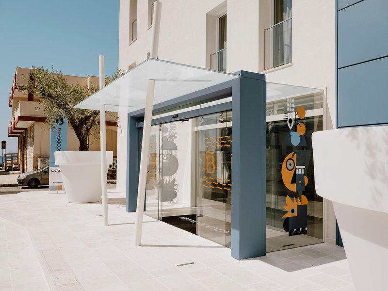 E330EA96C9AB29B05A51AF339FAF69A1