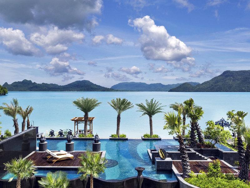 96E5ABC23BE2111C78D70AE1DE74D13C