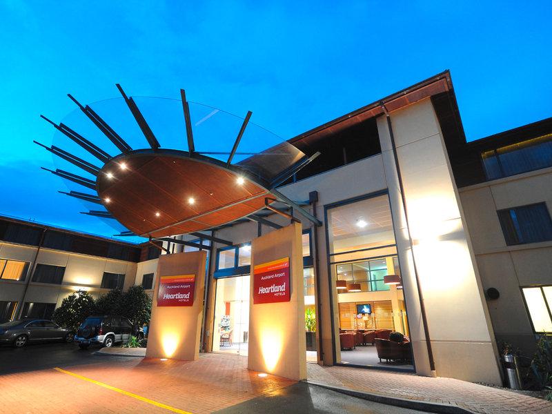 E24200381269B363FD532D3C8DE57EBC