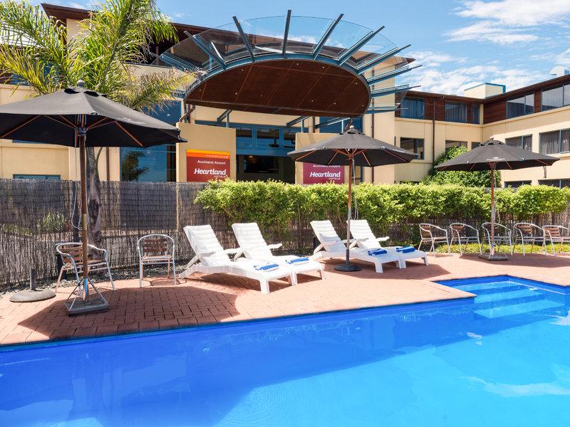 9B786CF92DC768C4A8A919F031C8097E