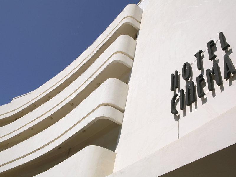 389CD2095DC2A3ADB6435DD1510A65A8