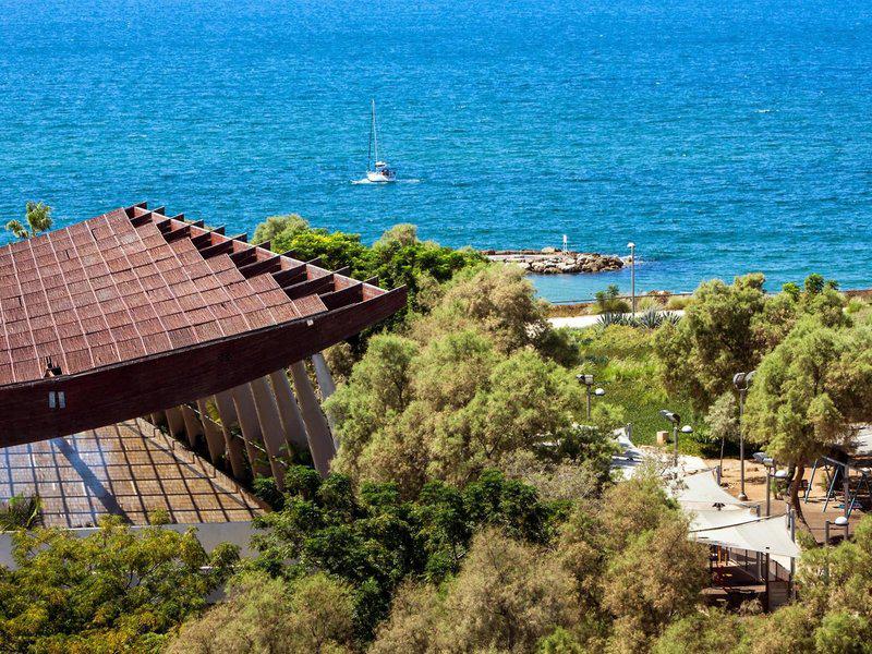 CE14C3BFE0776810A0A99090CDF8C2B7