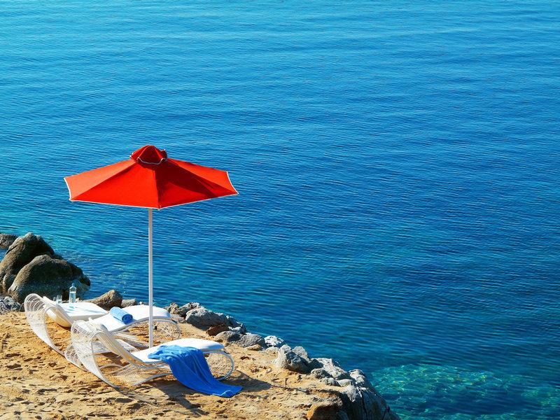 EFFA0D06F745F38E447F75AE79E0301F